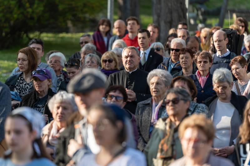 2025_04_12_varosi keresztut_121.jpg